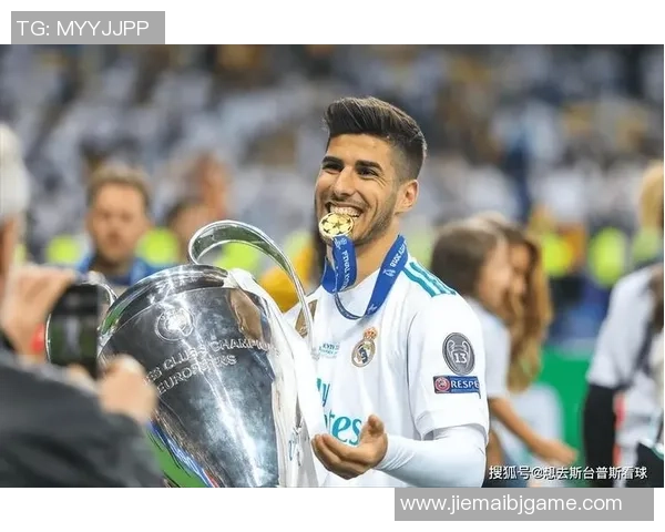 双重身份的绿茵传奇探秘拥有双国籍的足球明星故事