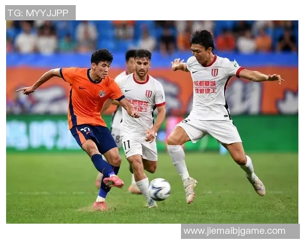 足球中场黄金组合解析:掌控比赛节奏的战略布局与默契配合